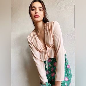 White Cropped Tie-Front Blouse - XS